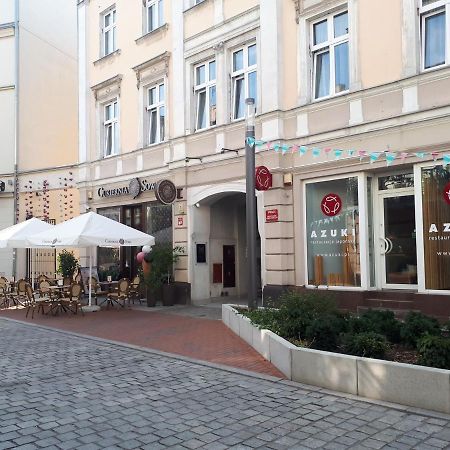 Rezydencja Marzec Γκνιέζνο Εξωτερικό φωτογραφία