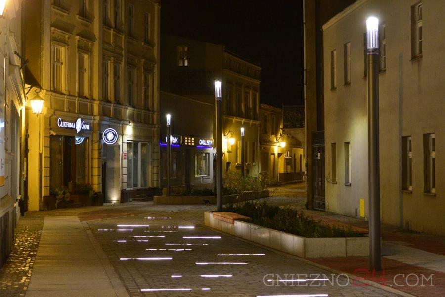 Rezydencja Marzec Γκνιέζνο Εξωτερικό φωτογραφία
